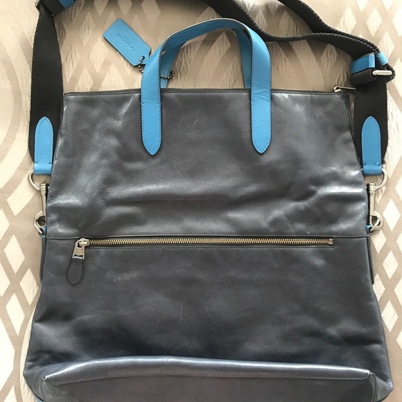 COACH Metropolitan Utility Leather Tote - Picture 2 of 7